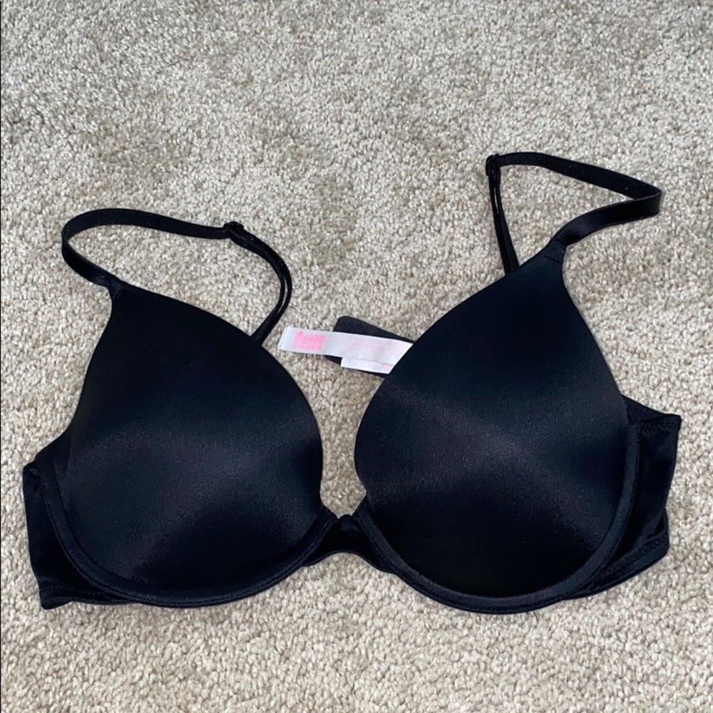 PINK Bra. Size 34C. Good Condition.